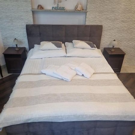 Apartament Bursztynek Pobierowo Buitenkant foto