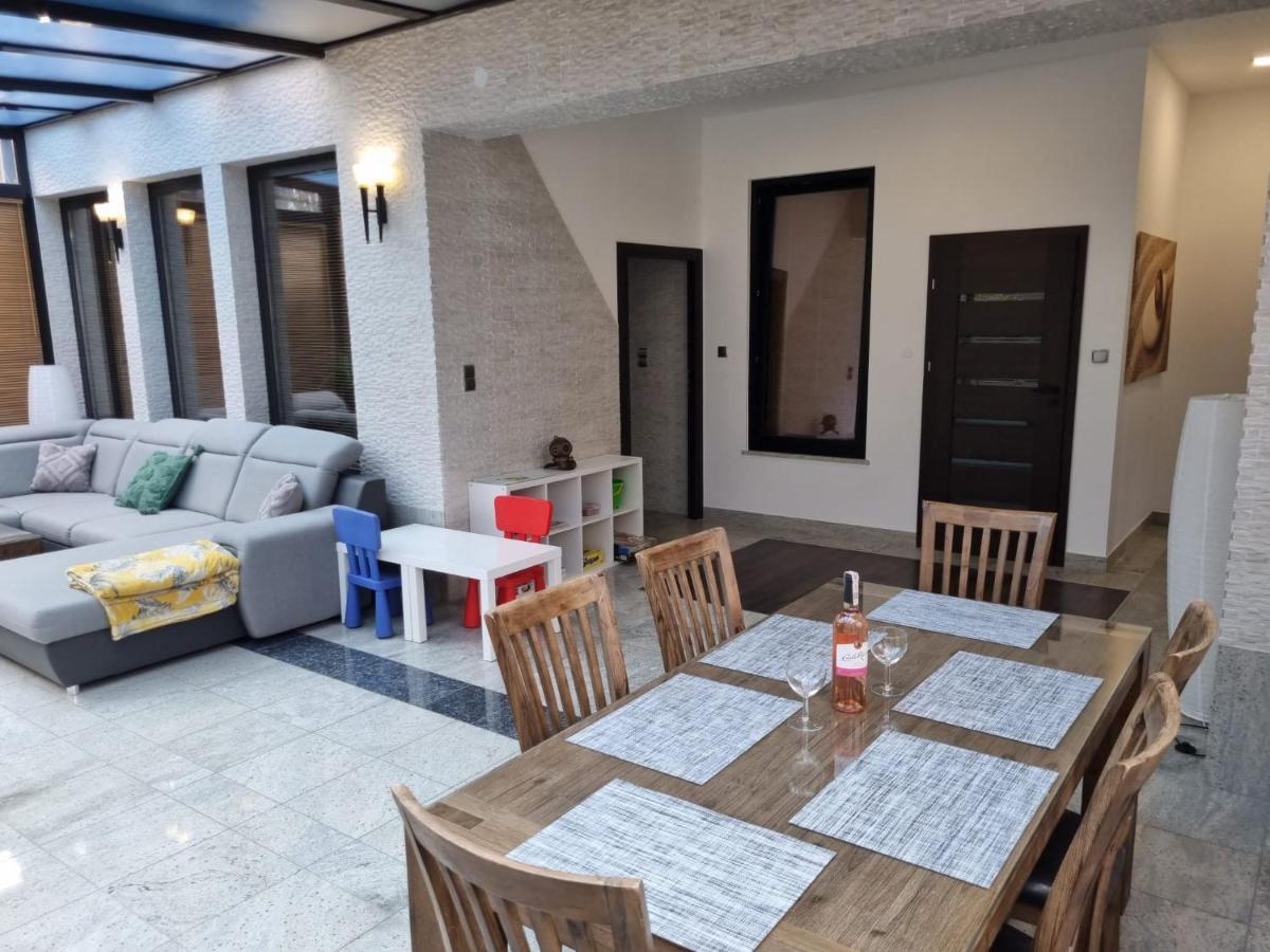 Apartament Bursztynek Pobierowo Buitenkant foto