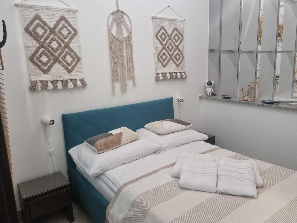 Apartament Bursztynek Pobierowo Buitenkant foto